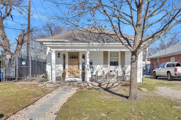 302 S Saint Mary Avenue, Dallas, TX 75214