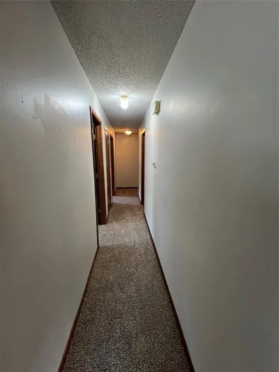 411 W Pelton Street #B, Sherman, TX 75092