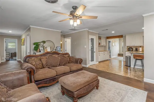 1108 Buckhall Road, Bossier City, LA 71111