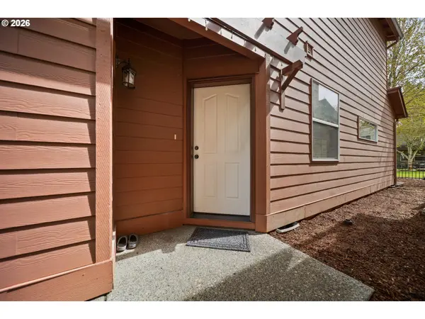 33590 SE DILL PL, Scappoose, OR 97056