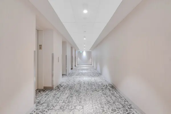 138 Downes ST #6908, Toronto C08, ON M5E 0E4