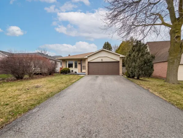 505 London RD, Newmarket, ON L3Y 6E4