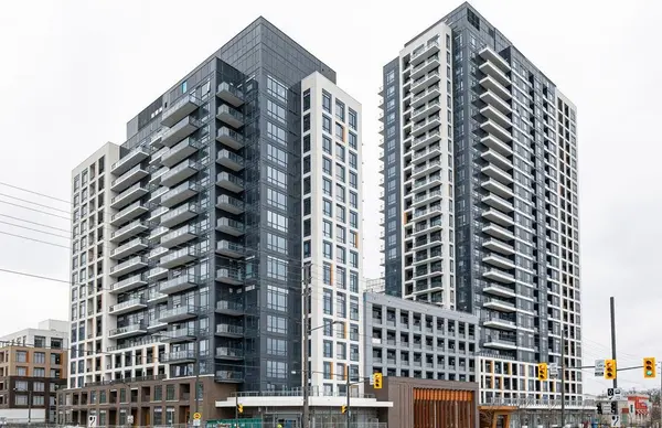 7950 Bathurst ST #B802, Vaughan, ON L4J 0B8