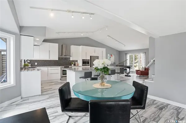 406 Laycoe CRESCENT, Saskatoon, SK S7S 1H4