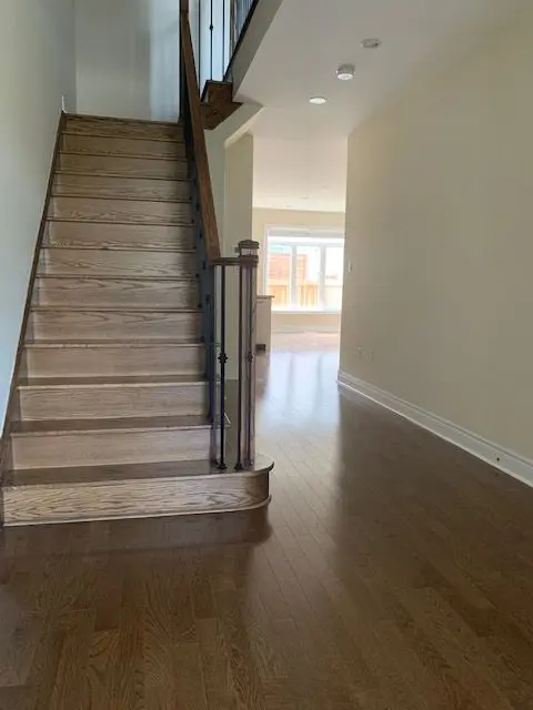 263 Sarah Cline DR, Oakville, ON L6M 0V4