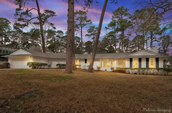 514 Pierremont Circle, Shreveport, LA 71106