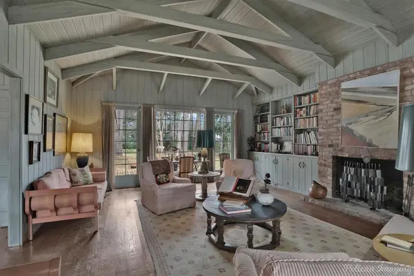 514 Pierremont Circle, Shreveport, LA 71106