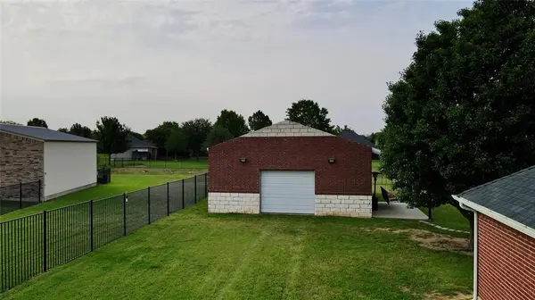 3009 Big Springs Drive, Joshua, TX 76058