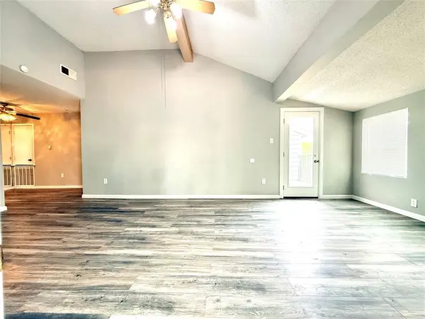 9696 Walnut Street #813, Dallas, TX 75243