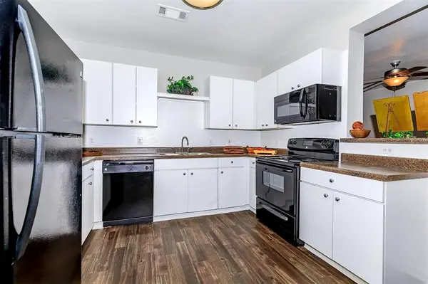 7120/7011 Village Way #1732, Houston, TX 77087