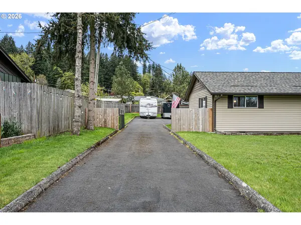 678 5TH AVE, Sweet Home, OR 97386