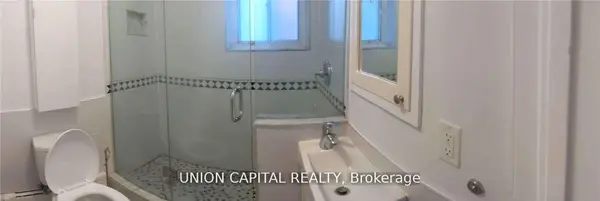 4 Rowley AVE, Toronto C10, ON M4P 2S8