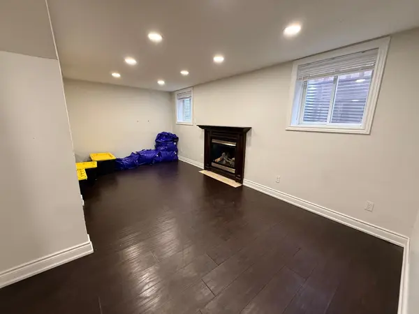 1540 Manorbrook CT #3BR Lower Level, Mississauga, ON L5M 4A8