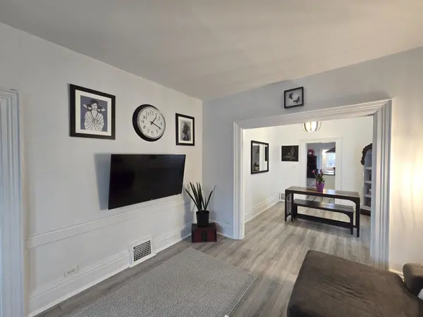 12 Pearl ST, Brantford, ON N3T 3N4