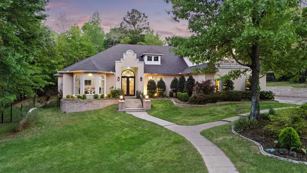 1915 Stoneleaf Drive, Tyler, TX 75703