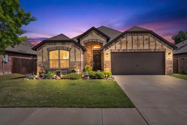 344 Paloma Street, Weatherford, TX 76087