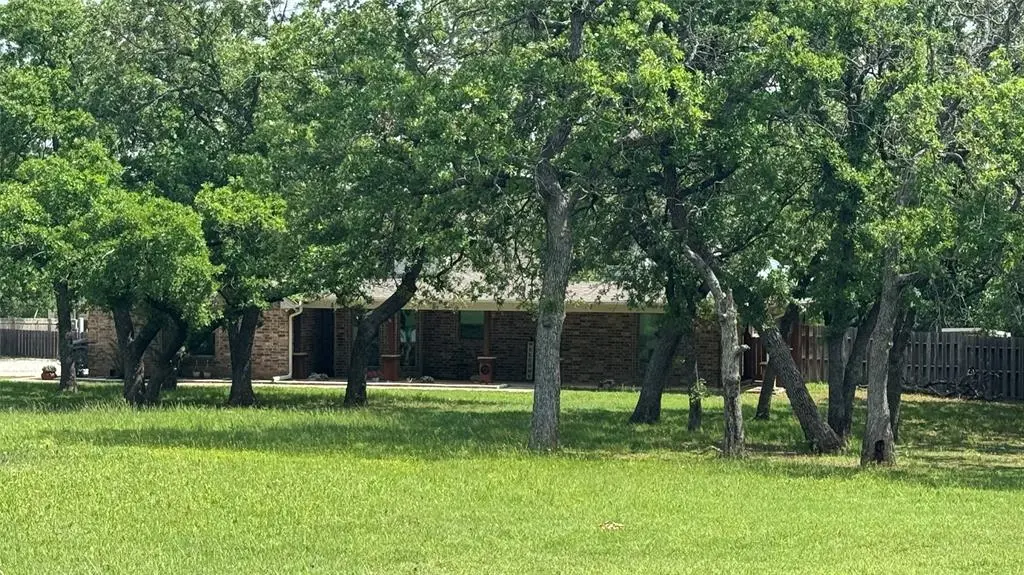 115 Deerfield Road, Paradise, TX 76073