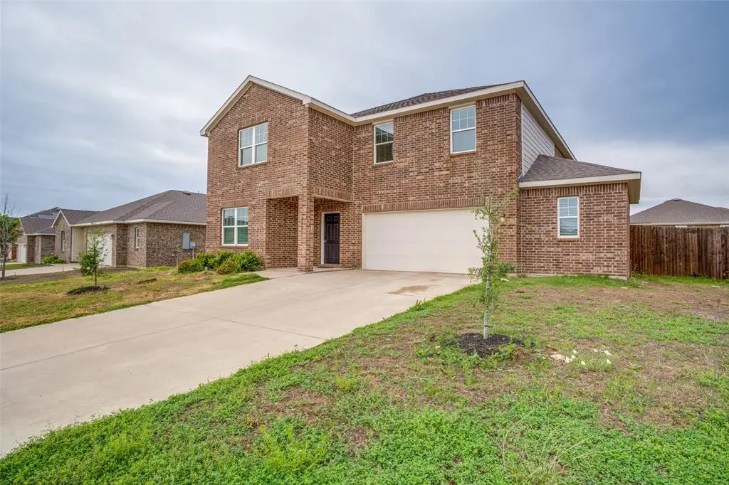 2621 Sagebrush Drive, Glenn Heights, TX 75154