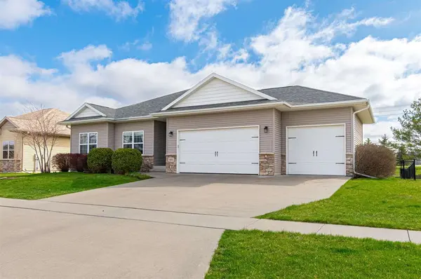 1850 Wood Duck Ct, North Liberty, IA 52317