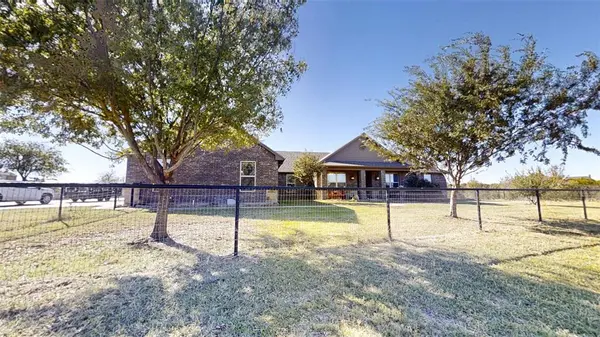 1431 Cheyenne Trail, Nemo, TX 76070