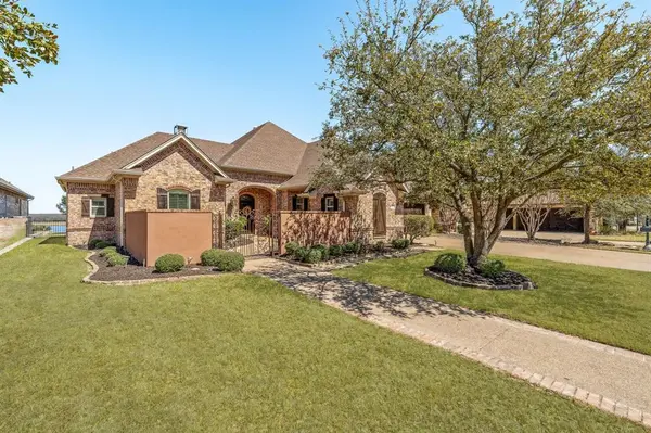4204 Bluff View Drive, Granbury, TX 76048