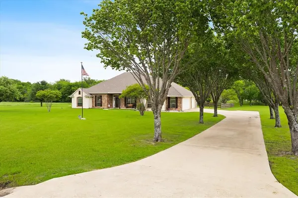 281 High Plains Trail, Royse City, TX 75189