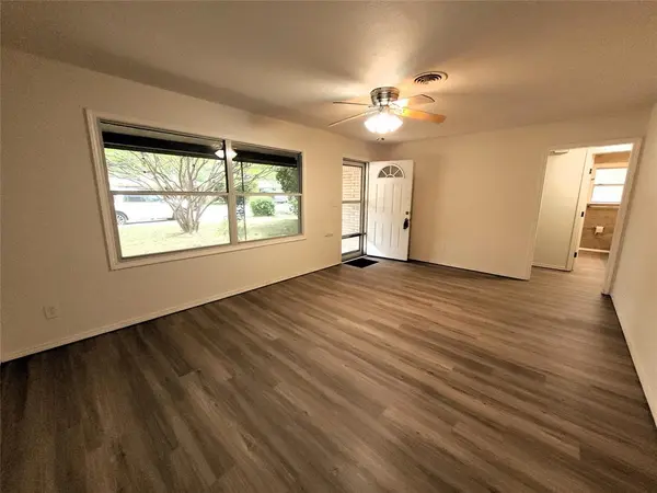 504 S Judd Street, White Settlement, TX 76108