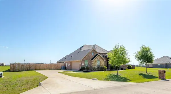 1130 Yukon Boulevard, Waxahachie, TX 75167