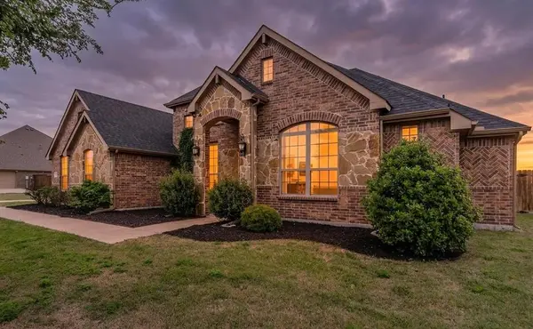 1130 Yukon Boulevard, Waxahachie, TX 75167