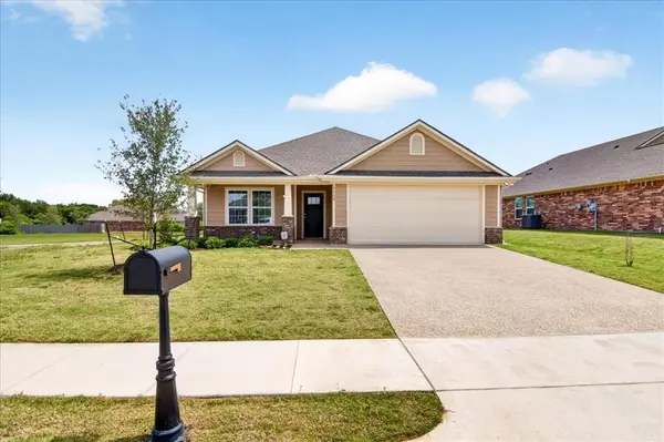 2509 Yoder Lane, Robinson, TX 76706