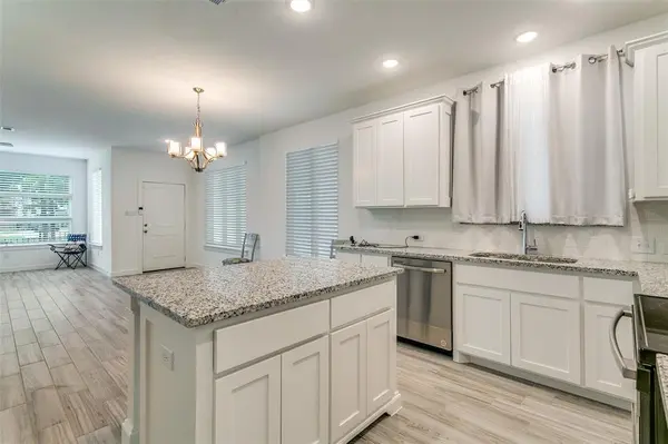 326 Oakbend Drive #16, Lewisville, TX 75067