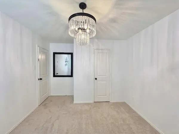 14033 Earlham Street, Pilot Point, TX 76258