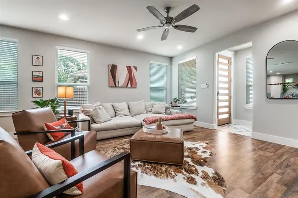 2123 Ramsey Avenue, Dallas, TX 75216