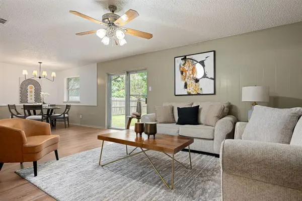 1709 Winchester Way, Bedford, TX 76022