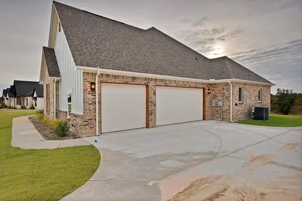 1066 Kingsley Court, Weatherford, TX 76087