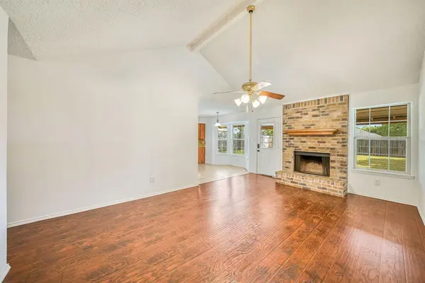 7316 E Kary Lynn Drive, Watauga, TX 76148