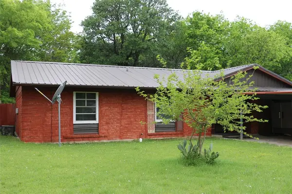 2110 N Duchess Drive, Sherman, TX 75090