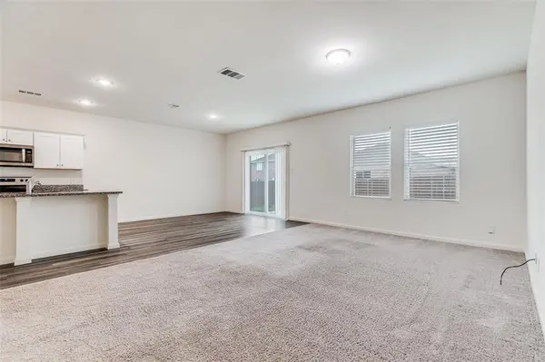 2621 Sagebrush Drive, Glenn Heights, TX 75154