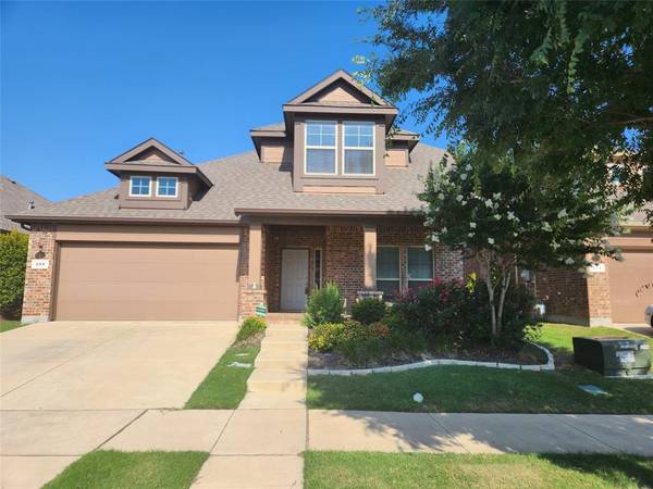 209 Meadows Drive, Argyle, TX 76226