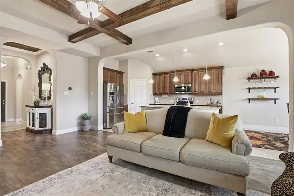 3017 Ridgemont Court, Weatherford, TX 76086