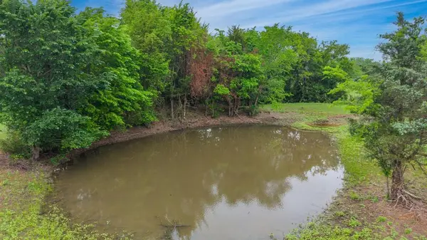 601 Gladys Street, Lone Oak, TX 75453