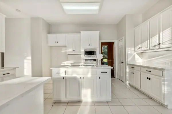 8817 Shepard Drive, Plano, TX 75025