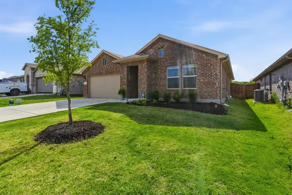 549 Derby Lane, Springtown, TX 76082