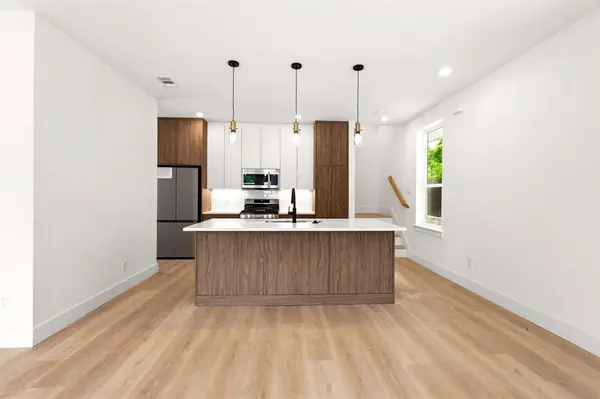 413 N Patton Avenue, Dallas, TX 75203