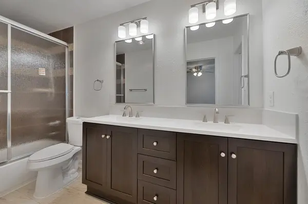 2821 Capella Circle, Garland, TX 75044