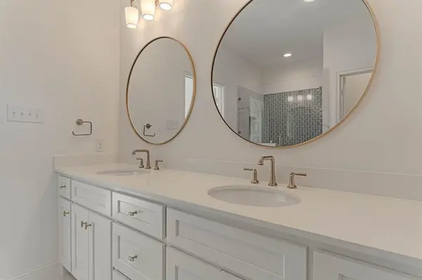 344 Nursery Lane, Fort Worth, TX 76114