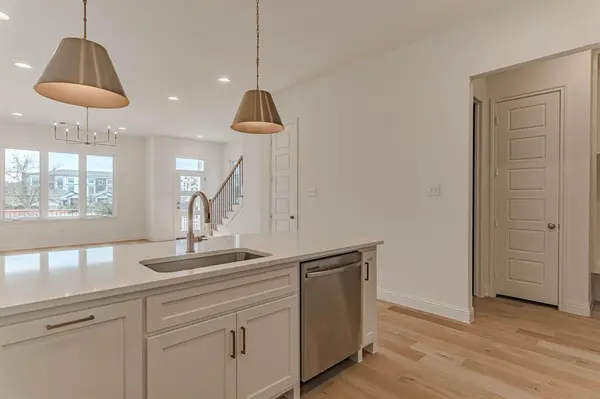 344 Nursery Lane, Fort Worth, TX 76114