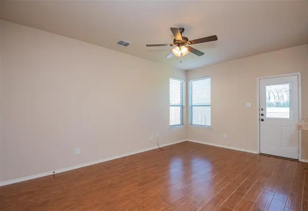 1426 Piedmont Drive, Mansfield, TX 76063