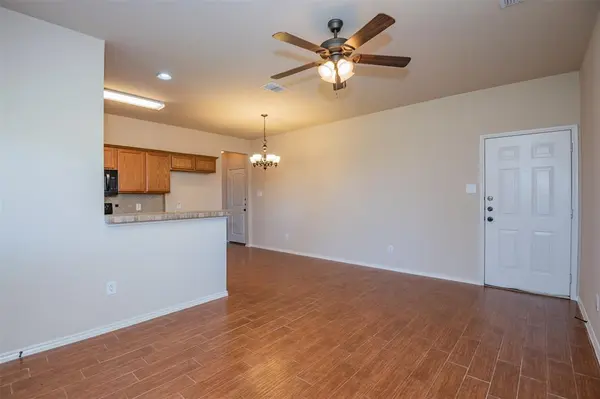 1426 Piedmont Drive, Mansfield, TX 76063