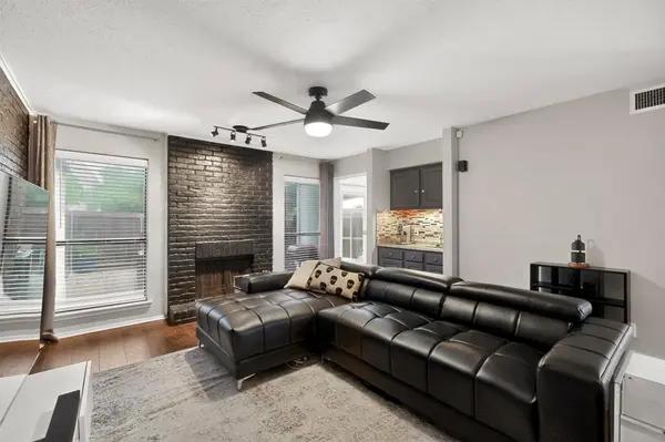 2208 Salem Drive, Carrollton, TX 75006